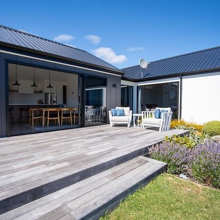 Lake House - Te Anau Holiday Home Dış mekan fotoğraf