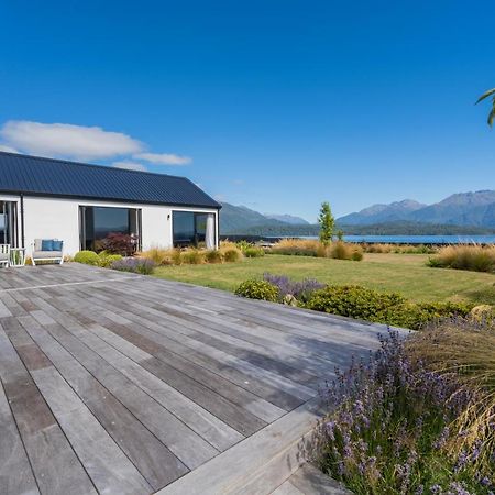 Lake House - Te Anau Holiday Home Dış mekan fotoğraf