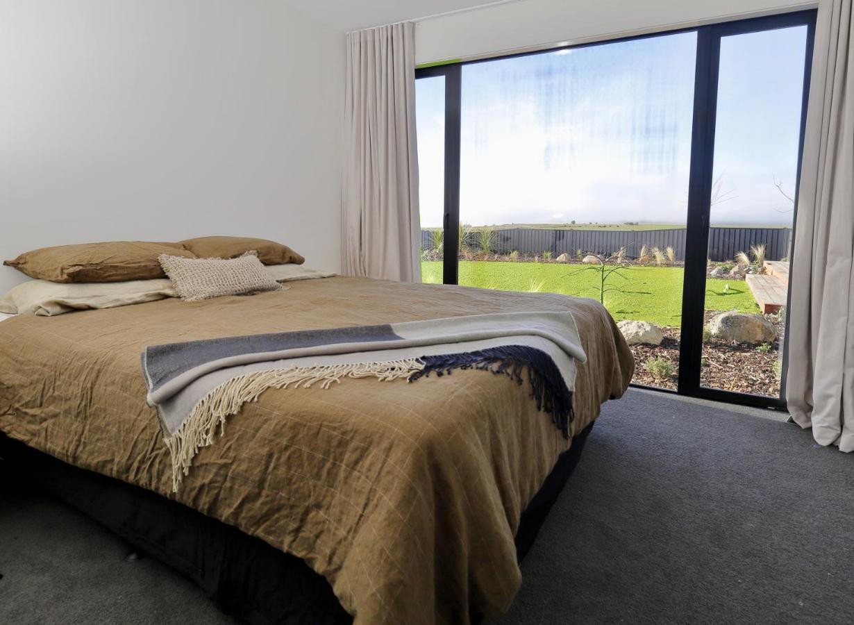 Lake House - Te Anau Holiday Home Dış mekan fotoğraf