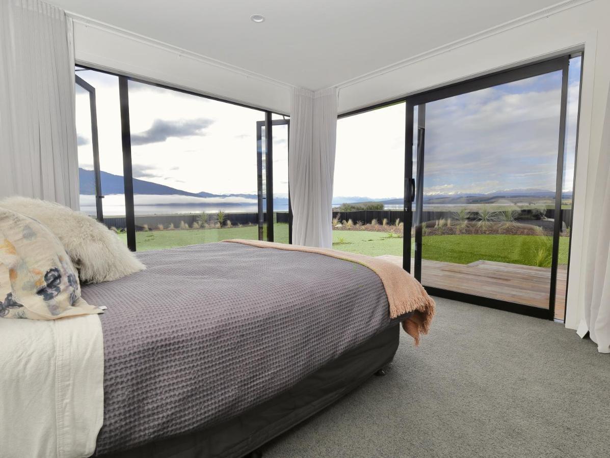 Lake House - Te Anau Holiday Home Dış mekan fotoğraf
