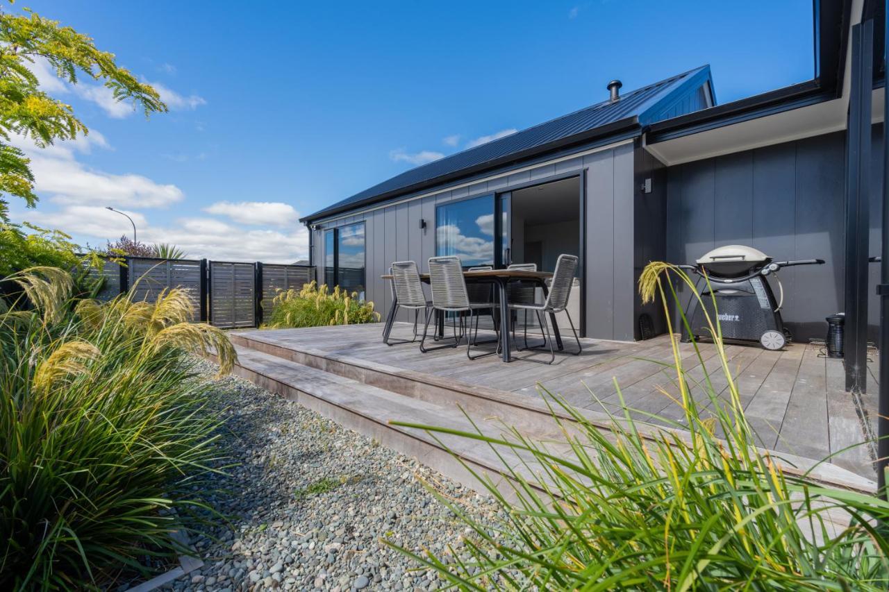 Lake House - Te Anau Holiday Home Dış mekan fotoğraf