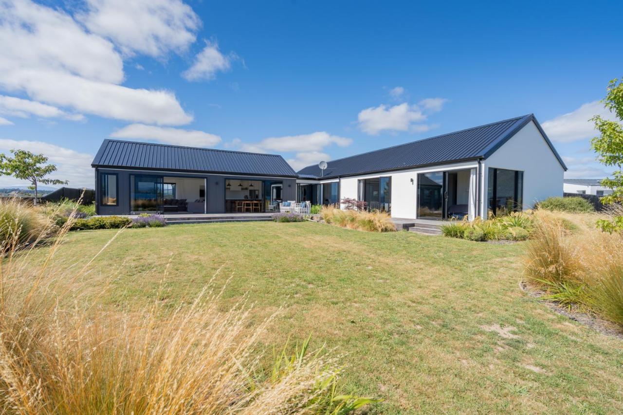 Lake House - Te Anau Holiday Home Dış mekan fotoğraf